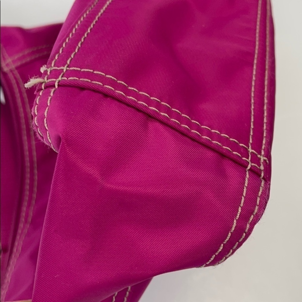 NINE WEST CROSSBODY HOT PINK - Picture 13 of 16